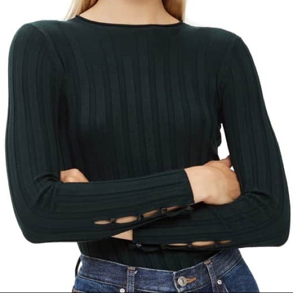 Topshop Sweaters - NEW Topshop Ribbed Sweater Size 8